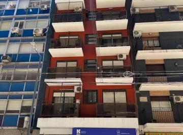 Departamento de 2 ambientes, Barrio Norte · Dos Ambientes con Balcón, 37 m² – Piso Alto - Muy Luminoso