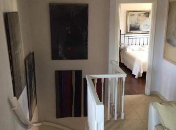 Casa · 300m² · 5 Dormitorios · 3 Cocheras · Venta Imponente Casa 5 Amb - Zona Playa Grande