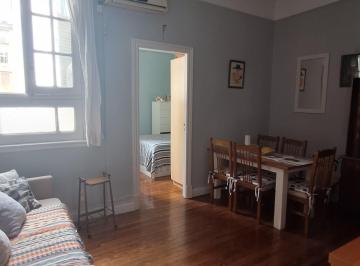 Departamento de 2 ambientes, Balvanera · 2 Amb, Luminosos, Impecables, Excelente Ubicación