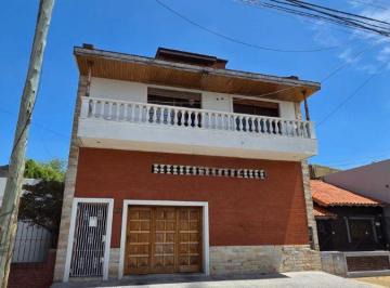 Casa de 5 ambientes, Lanús · Galpon y Vivienda en Excelente Estado