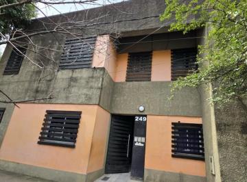 Departamento · 32m² · 2 Ambientes · C/ Colombia 249 - Planta Baja C/ Doble Patio de 1 Dormitorio C/ Escrituras