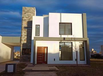 Casa de 8 ambientes, Villa Carlos Paz · Casa en Tejas 4