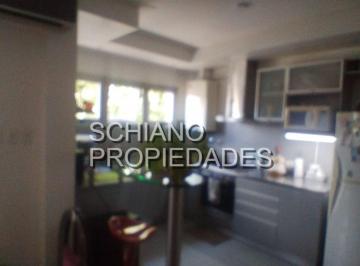 Departamento de 3 ambientes, Quilmes · Deparamento de Tres Ambientes con Cochera Cubierta en Quilmes Centro. Nuevo Precio.