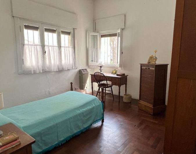Casa · 147m² · 4 Ambientes · 2 Cocheras