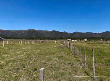 Terreno · 900m² · Venta de 2 Lotes en Loteo San Lorenzo - Falda de La Ensenada (Derechos Posesorios)