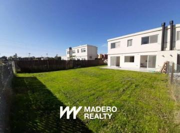 Casa · 80m² · 3 Ambientes · 2 Cocheras · Casa en Casas de San Patricio