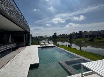 Casa de 6 ambientes, Tigre · Casa Al Agua en Laguna Grande, Villanueva