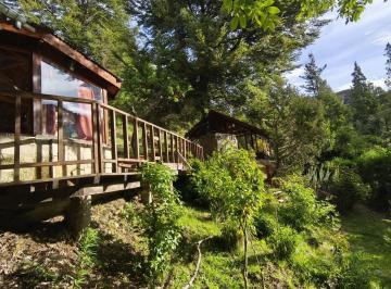 Casa · 182m² · 7 Ambientes · 3 Casas en Una Hectarea (10.000 M&sup2;) - Epuyen Chubut - $160.000 Usd