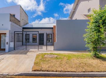Casa · 100m² · 3 Ambientes · Casa a Estrenar en San José