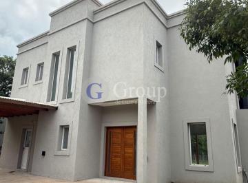 Casa · 193m² · 4 Ambientes · 1 Cochera · Casa en Venta en Santa Guadalupe, Pilar del Este, Pilar
