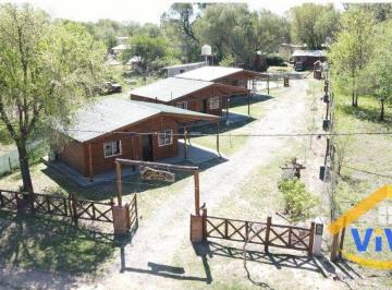 Casa de 5 ambientes, Cosquín · Complejo de Cabañas en Venta C/ Cochera en El Condado, Cosquin