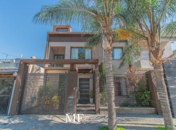 Fachada · Espectacular Casa de 5 Dorm. en Venta Liniers