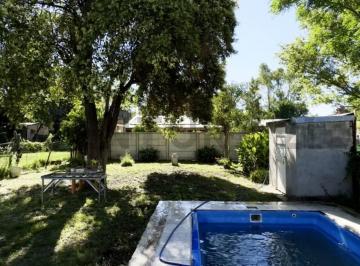 Quinta vacacional · 50m² · 2 Ambientes · 1 Cochera · Venta Casa Quinta en Bella Italia - Oportunidad! Apta Credito