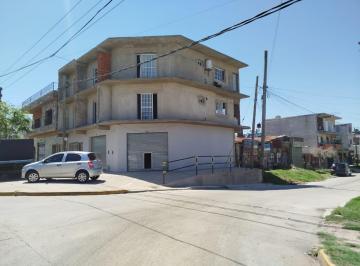 Departamento · 627m² · 12 Ambientes · Venta 6 Departamentos 3 Locales Espacio de Cocheras Isidro Casanova