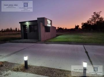 Terreno · 1090m² · Excelente Lote en Carpinteros Club de Campo, Barrio Privado.