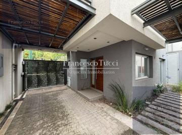 PH · 80m² · 3 Ambientes · 1 Cochera · PH en Ituzaingó