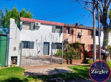 Casa de 4 ambientes, José C Paz · Dúplex en Venta C/ Cochera en José C. Paz
