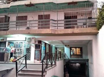 Garage · Cochera en Venta en Santiago Primera Cuadra!