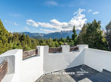Casa · 212m² · 6 Ambientes · 2 Cocheras · Casa a La Venta en Villa Llao Llao Bariloche