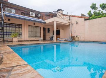 Casa · 256m² · 6 Ambientes · 2 Cocheras · Venta Casa 6 Ambientes San Miguel Centro - Apto Credito