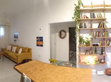 Departamento de 3 ambientes, Vicente López · Departamento de 3 Ambientes en Venta con Patio y Apto Crédito.
