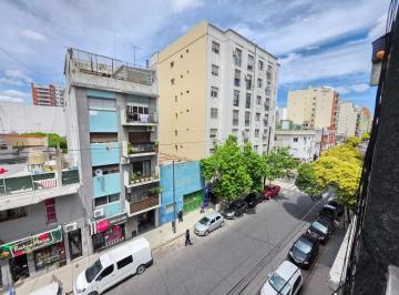 Departamento de 3 ambientes, Flores · Venta de Departamento 3 Ambientes con Dependencia en Zona Flores