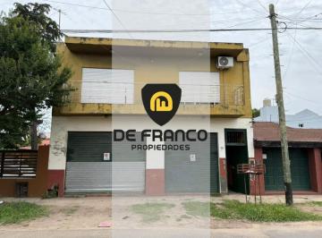 Casa · 369m² · 6 Ambientes · 1 Cochera · Venta Casa 6 Ambiente Local Galpon Multifamiliar Jose C Paz