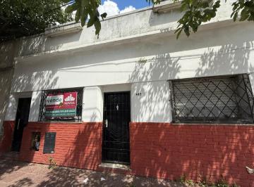 PH · 65m² · 5 Ambientes · PH de Cinco Ambientes en Dos Plantas a Reciclar en Venta en Avellaneda