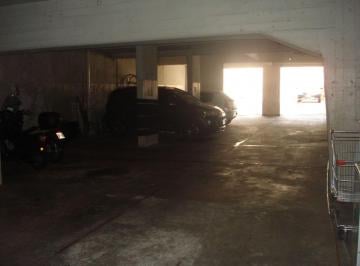 Garage , Monserrat · Cochera de 15 m² en Venta en Monserrat