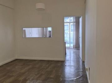 Oficina comercial de 1 ambiente, San Nicolás · Oficina Comercial de 32 m² + 14 m² Terraza en Venta en Centro.