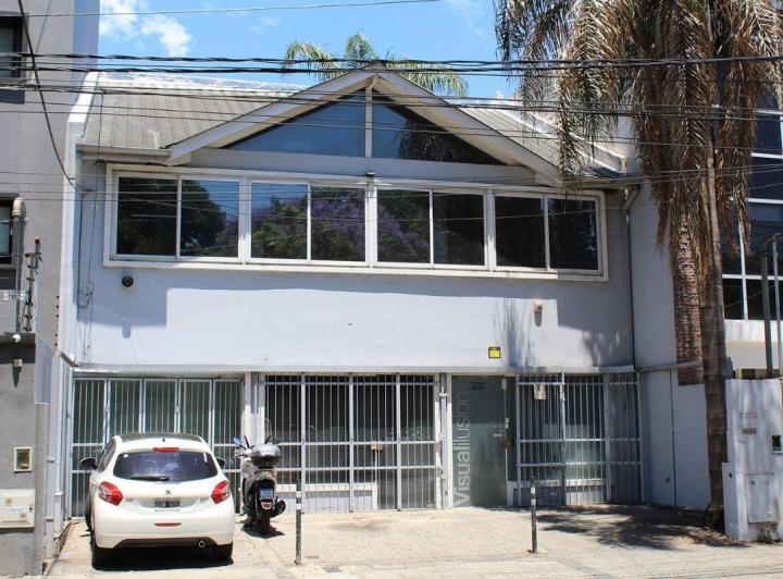Oficina comercial · 200m² · 7 Ambientes · 3 Cocheras