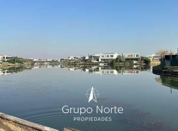 Terreno · 910m² · Lote en Venta en El Barrio Virazon, Nordelta Al Lago Central, Ofrece Financiación!