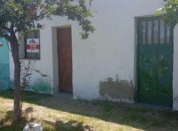 Casa de 2 ambientes, San Francisco del Monte de Oro · Gran Oportunidad por Ubicación y Precio Casa con Terreno y Potencial - San Francisco del Monte de Oro