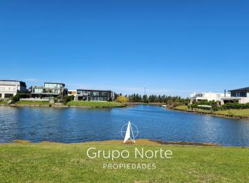Terreno · 900m² · Lote Al Lago en Venta en Virazon, Nordelta.