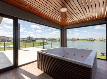 Casa · 460m² · 6 Ambientes · 2 Cocheras · Venta Casa en San Sebastian