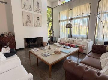 Casa de 6 ambientes, Tigre · Increíble Casa en Venta en Talar de Lago 2 en Una Planta y Doble Lote