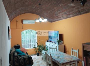 Casa · Venta Casa B° 12 de Junio Norte Las Heras 2 Dorm, Cochera Pasante