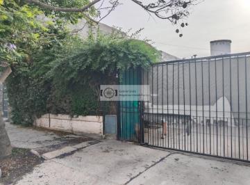 Casa · 70m² · 5 Ambientes · Venta Casa B° 12 de Junio Norte Las Heras 2 Dorm, Cochera Pasante