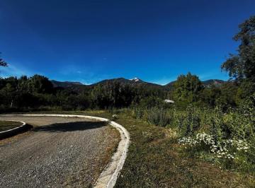 Terreno · 1805m² · Lote en Venta en Bariloche, Lago Moreno Este - con Vista a Los Principales Cerros.