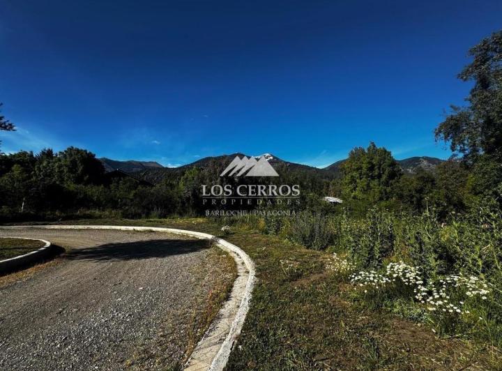 Terreno · 1805m²