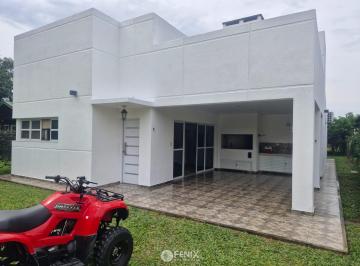 Casa · 432m² · 4 Ambientes · Cf1327 - Casa de Fin de Semana - Financiamiento y Permuta - 3 Dorm. - Ituzaingó, Ctes.