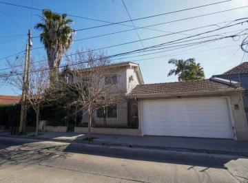 Casa de 6 ambientes, Tres de Febrero · Casa en Venta C/ Cochera en Ciudad Jardín Lomas del Palomar
