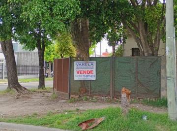 Casa de 3 ambientes, Hurlingham · Casa con 2 Dorm. en Venta en Villa Tesei