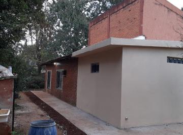 Casa · 190m² · 4 Ambientes · Casa en Venta - 2 Dorm. 1 Baño - 1.700 m² - Misiones