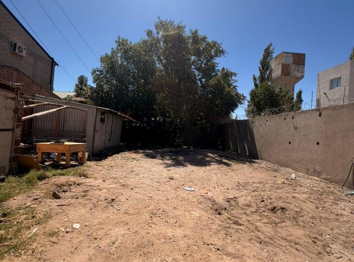 Terreno · 300m²
