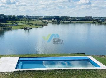 Casa · 215m² · 4 Ambientes · 2 Cocheras · Casa en Venta Ubicado en San Sebastian, Escobar, G. B. a. Zona Norte