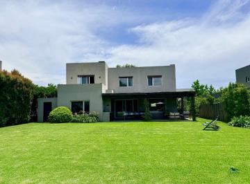 Casa de 6 ambientes, Escobar · Las Liebres Casa 3 Dorm Ulrich Propiedades
