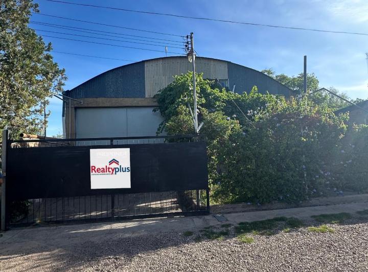 Bodega-Galpón · 243m²