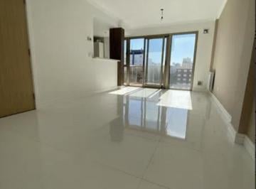 Departamento · 85m² · 3 Ambientes · 1 Cochera · Departamento en Plaza Mitre