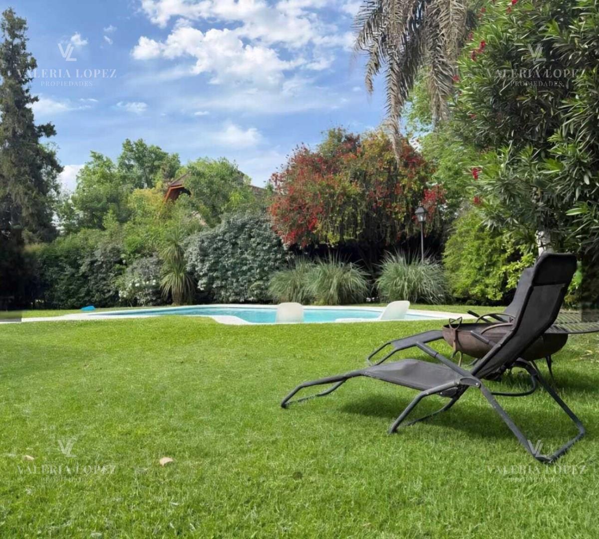 Mapuche Country Club, Pilar 0